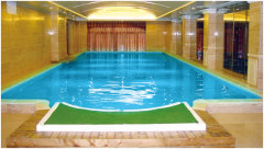 夏季的泅水池若何坚持恒温？